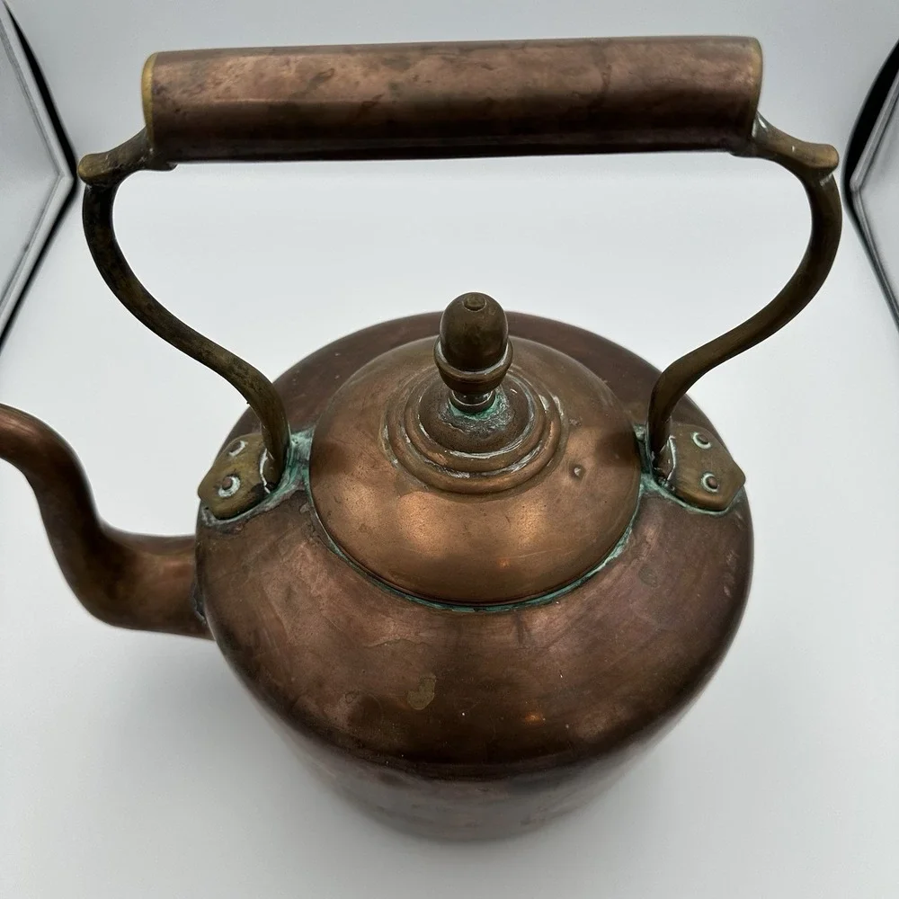 Antique English Dovetail Joint Copper‎ Fireside Kettle Goose Neck Spout